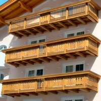 Balcone in legno