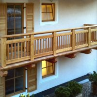 Balcone in legno