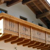 Balcone in legno